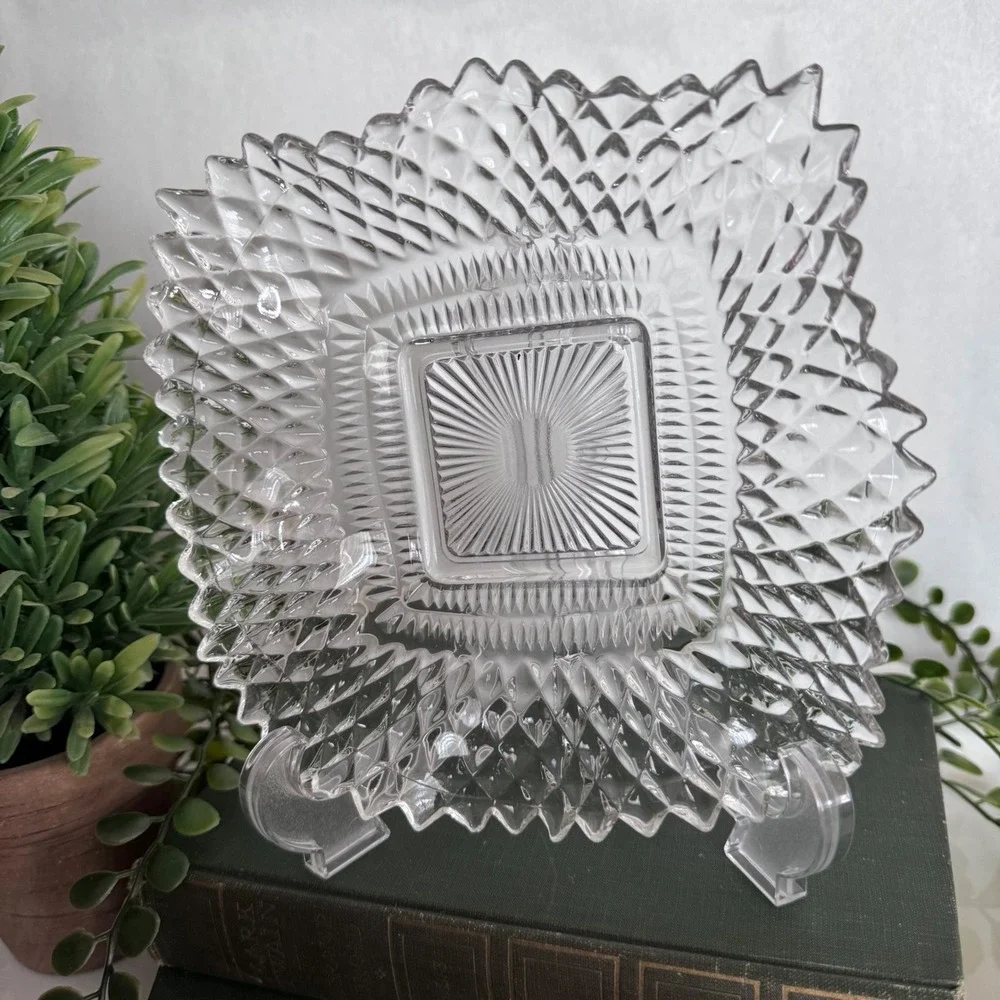 Vintage Clear Pressed Glass Ash Tray Diamond Point Sunburst Sawtooth Rim 7in